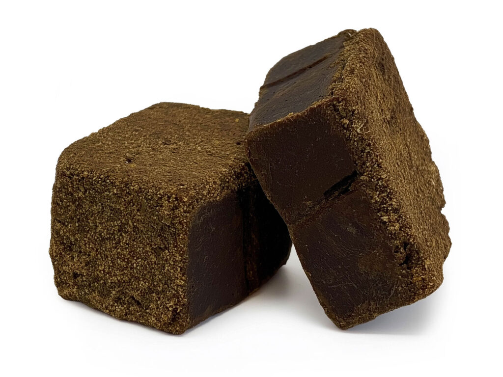 Deux blocs de Hash CBD puissant Nitro 13% enrichi en cannabinoides